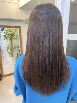 イリーブ(elieve) 髪質改善縮毛矯正での収まりの違い！！