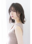 透明感ミディアムボブ