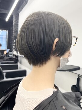 ココ 本八幡(KOKO) ダークアッシュ似合わせカットミディアムレイヤーカット美髪小顔