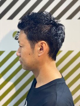 バーバーバー 四谷(BARBER-BAR) フォワードシャギースタイル