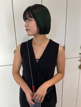 リィベ(Liibe) 10代20代30代#ミニボブ#デザインカラー#ケアブリーチ