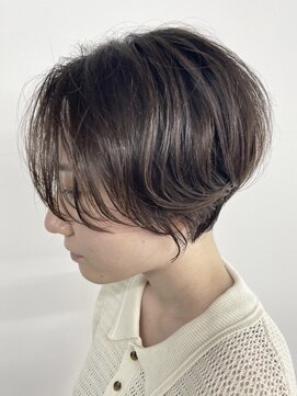 クローズ(cross-z) くびレイヤーエモージュ愛されショートボブ艶髪