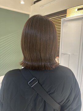 サラジュ 梅田店(SARAJU) saraju イシヅ　シフォンベージュ