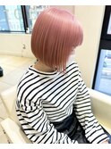 大人可愛いエアリーボブベビーピンク顔周りカット透明感