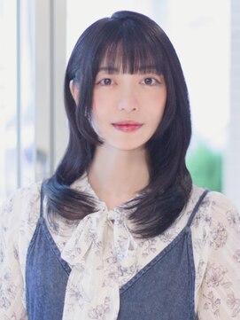 シキ(shiqui) 30代/40代/50代/毛先がまとまるコテ巻き風ニュアンスツヤパーマ