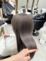 ロンド レア 天神大名店(Lond Le’a)&nbsp;髪質改善イメチェン外ハネホワイトブロンドグレージュ艶カラー