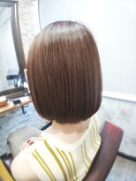 アトリエナガノ(atelier nagano)&nbsp;ショートボブ/ニュアンスカラー/センターパート/ブルージュ