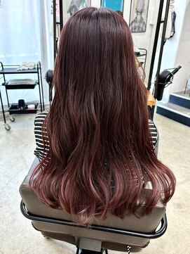 イースエモーション(ease et motion) 【天神.大名.今泉】女の子らしくピンクブラウン