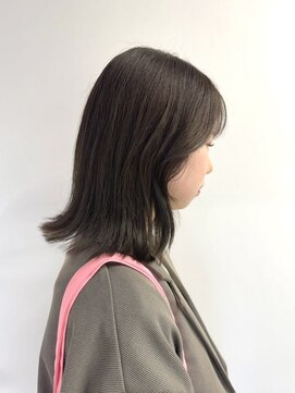 ルーパバイミュージアム(LOOPA by museum) 《透明感たっぷりオリーブグレージュ》