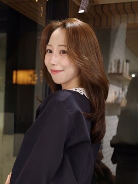 エイン(EYN) ☆レイヤーカット ブリーチなしベージュ 表参道 外苑前