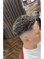 クラウン(CROWN) ホワイトメッシュ×極道パーマ