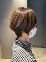 インス(ensue) ハイライト◎似合わせショートボブ×フェイスレイヤー