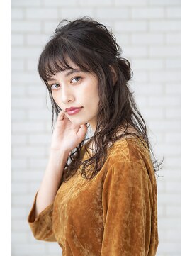 クロエ 天王寺(Cloe) ルーズお団子アレンジ