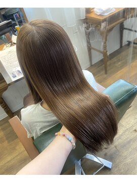 アンダーバーホワイトモデ 河内長野(_WHITE mode) ※ブリーチなし透明感カラーアッシュベージュ