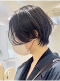 ショートボブ