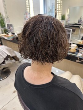 カール 鶴川店(K:R) ハイライトミニボブショートスタイル