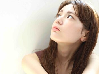 ロミ(ROMI)の写真/こだわりの厳選トリートメント！1人1人異なる髪質にぴったりなトリートメントをご用意♪