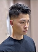 スキンフェード　ベリーショート　パーマ