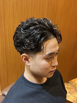 ヘアモード キクチ 銀座店 銀座　理容室　メンズパーマ　オールバックパーマ