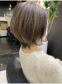 外ハネボブ/美髪/ワイドバング/ホワイトブロンド/イメチェン
