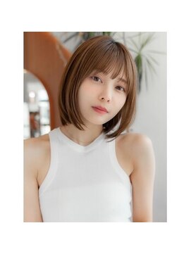 ケアリー 調布(Carelly) ミディアムレイヤー/大人可愛い/髪質改善/シースルーバング