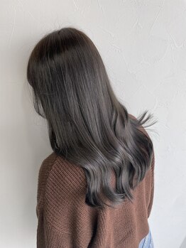 ルミナホワイト(Lumina White)の写真/カラー3900円~ カラーカット 6600円~ 繰り返し使えるお得なクーポンもご用意! 透明感・高発色カラー可〇