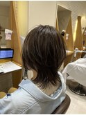 30代40代50代ミディアムレイヤーウルフ白髪ぼかしハイライト