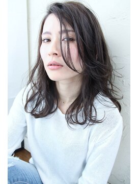 ビーズ(bead's) *さらっと仕上げる゛エフォートレススタイル゛/斜めバング*