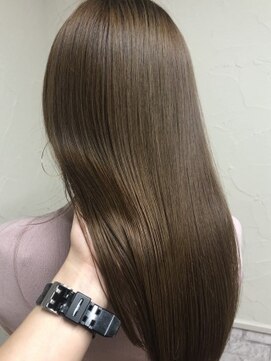 シュリット(schritt) モテ髪 ツヤツヤロングヘア mutsuki