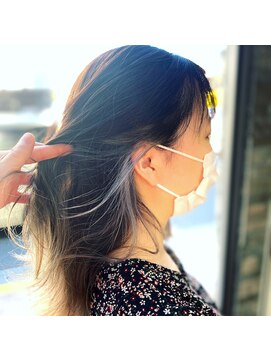 ヘアステージアミカル イヤリングカラー