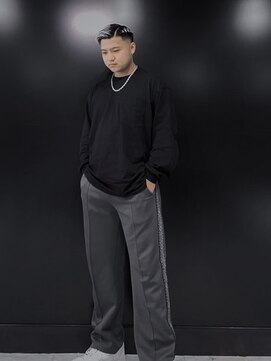 アウル 心斎橋(owl) サイドパート×スキンフェード×ストリート