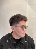MEN'S HAIRウルフアッシュブラックカルマパーマベリーショート
