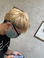 ヘアーワークス ボナ(HAIR WORKS bona.)&nbsp;メンズカラー ハイライト ハイトーンブリーチ ツーブロック