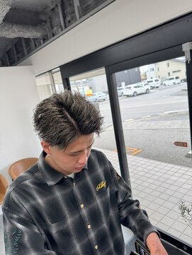 シロ(SILLO.) リバースショート