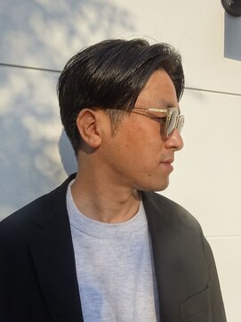 ビュートリアム 福岡(BEAUTRIUM) 大人のセンターパート