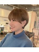 大人綺麗な小顔襟足スッキリショートボブ　30代40代50代