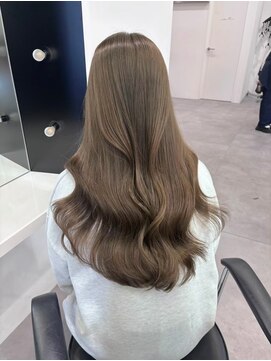 イオエ 西梅田(ioe) ブリーチなしカラー／髪質改善/ミルクティーベージュ/小顔へア