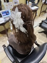 イーエル グランデ(e.ll grande) ハーフアップ