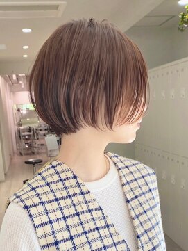 コール ネックス ザ サロン 表参道(COALL nex the salon) 斜めバング グレージュカラー シルキーベージュ マッシュパーマ