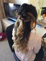 ロカット サロン(Roquat Salon)&nbsp;編み込みハーフアップアレンジ【ヘアセット　立川 浴衣】