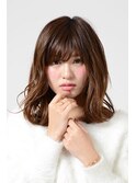 大人可愛いAラインミディアム