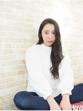 プティ シュシュ(Petite chou chou) 強ウェーブでカジュアル&リラックス