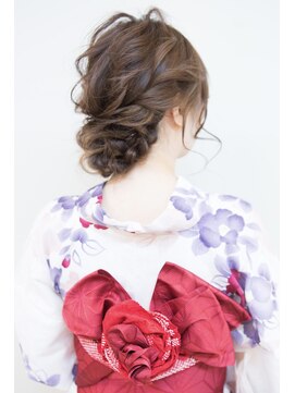 エール(a:le) 浴衣ヘアアレンジ2