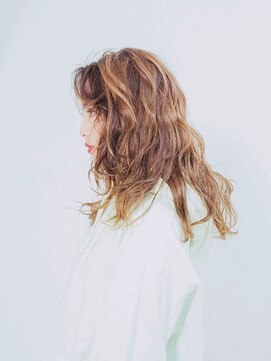 プロデュース 相模原店(Produce) 個性的♪美髪☆センターパート