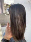 ローアッシュのベースにハイライト
