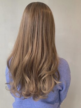 リンネテラス(Lin'ne terrace) 外国人風カラーシアーベージュ/ふんわりカール/シースルーバング