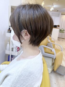 モリオ フロム ロンドン 成増店 【morio成増 セリザワ】ショートボブとシアベージュカラー