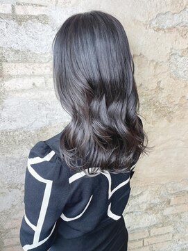 フロール 上大岡(Flor) 【Flor上大岡】*韓流ウェーブ+コンサバティブミディ*