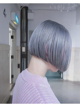 リュト(Lute) シルバーグレー×ミニボブ