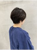 30代くびれショート